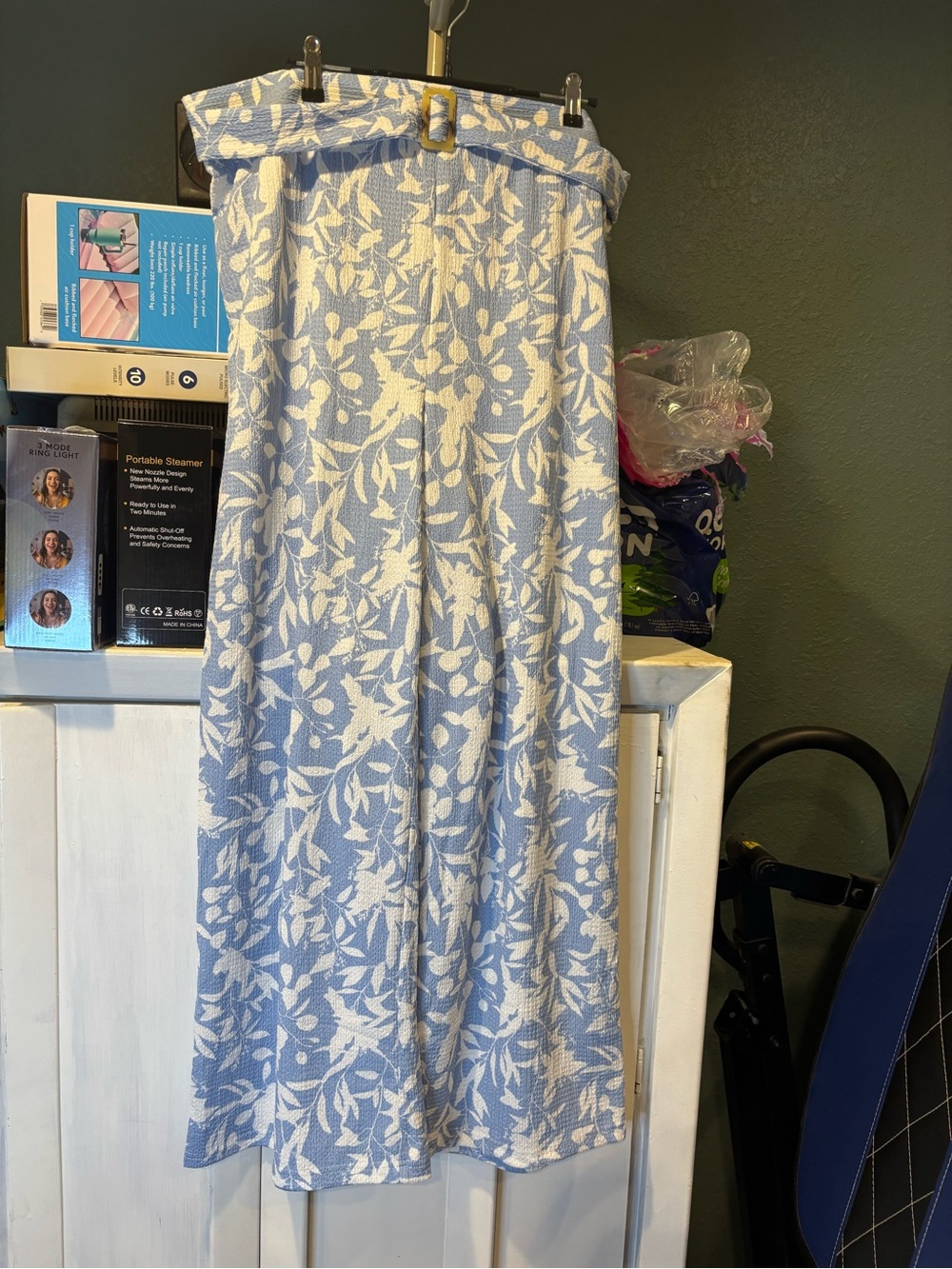 High-Waist Blue & White Floral Wide-Leg Pants